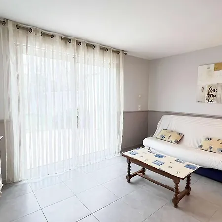 فيلة Jolie Maison A Etage Avec Jardin Et Parking Prive